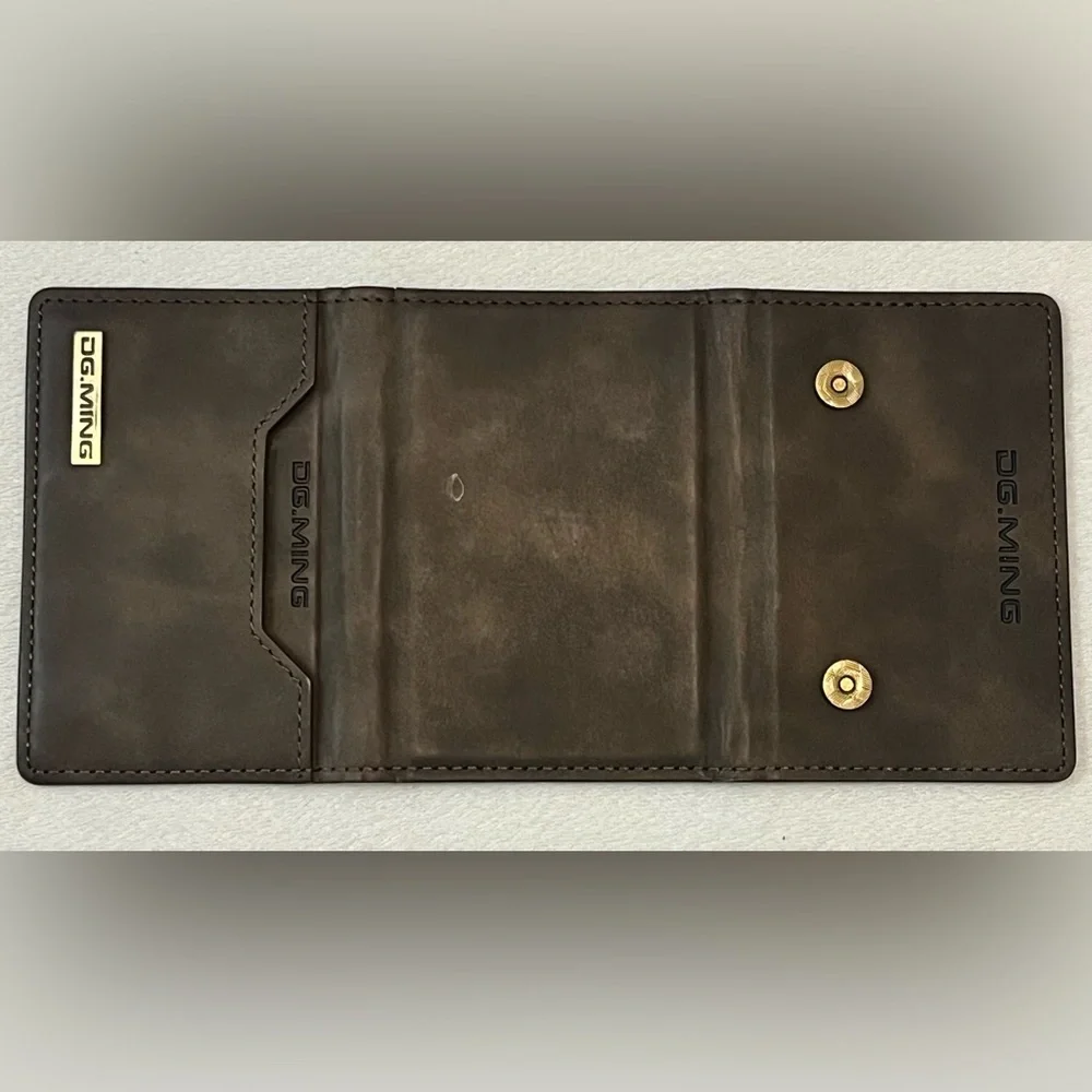 DG.MING sleek leather
